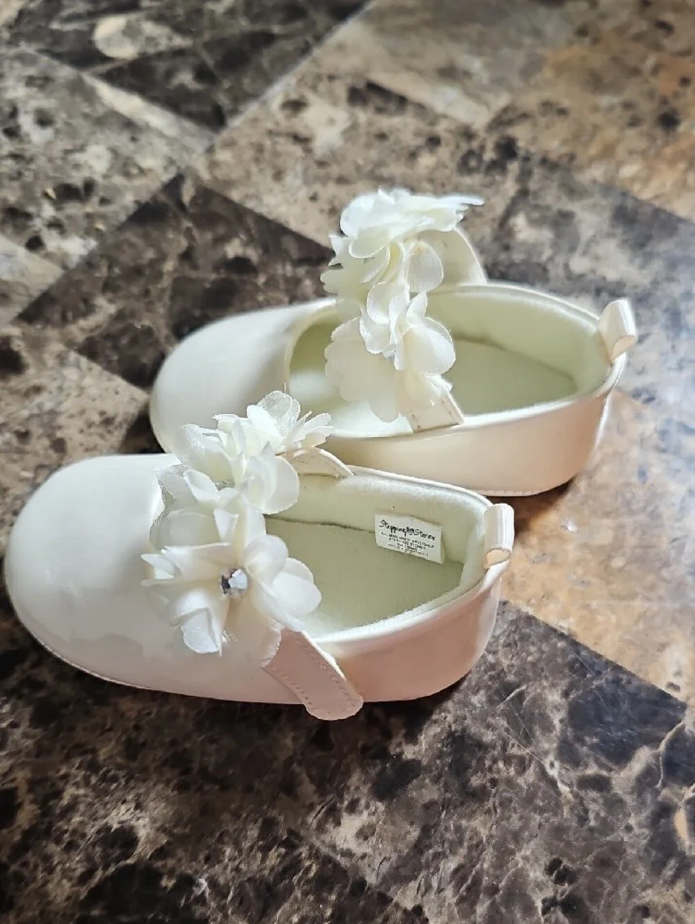 Infant Cream Floral Mary Jane Dress Shoes
